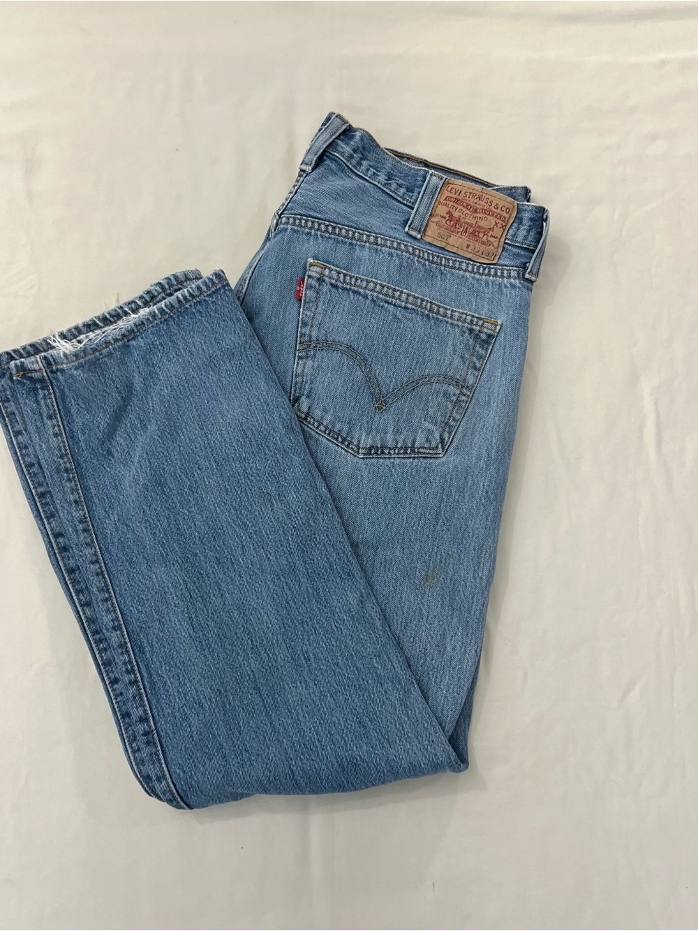 Levi's Men's 501 Light Blue Classic Straight Jeans